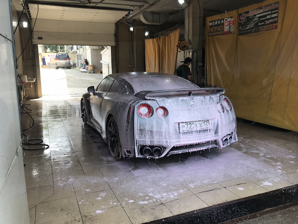 Мыли мыли трубы чисто :) — Nissan GT-R (R35)