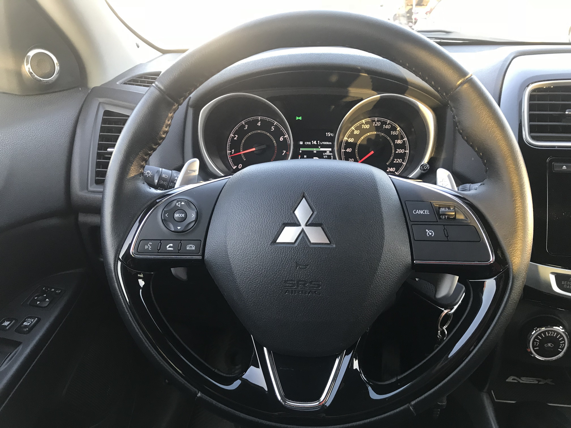 Новый руль — Mitsubishi ASX, 1,8 л, 2013 года | стайлинг | DRIVE2