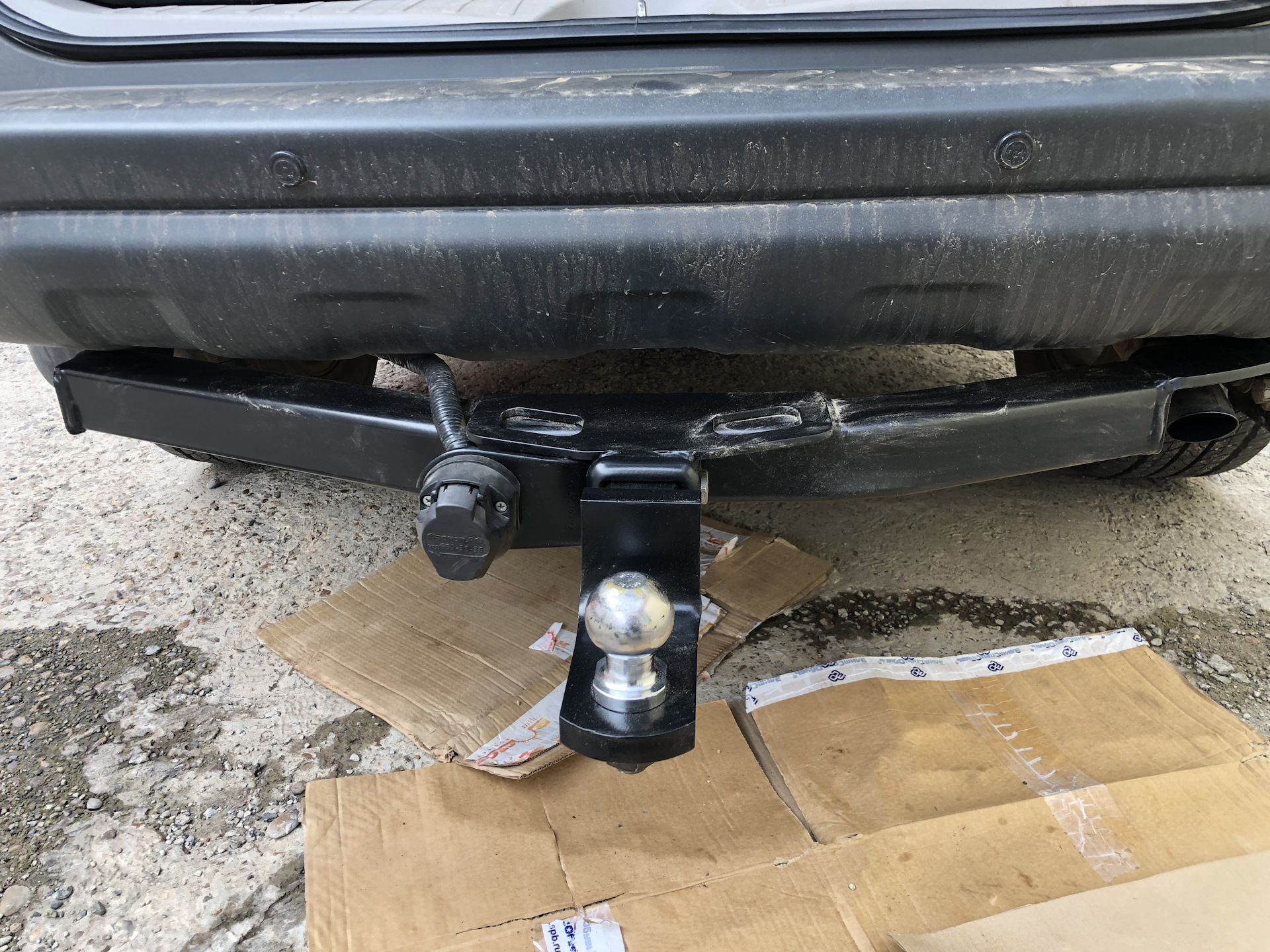 Фаркоп паджеро спорт 2. Фаркоп Митсубиси Паджеро спорт 2. Фаркоп Паджеро спорт 3. Адаптер фаркопа Pajero 2. Фаркоп Митсубиси Галант 8 USA.