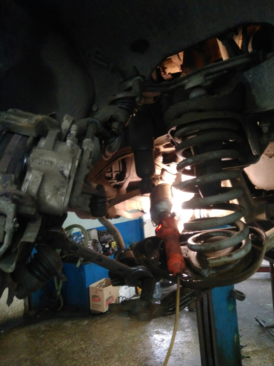 Хруст при резком разгоне. — Lada 4x4 3D, 1,7 л, 2015 года | запчасти ...