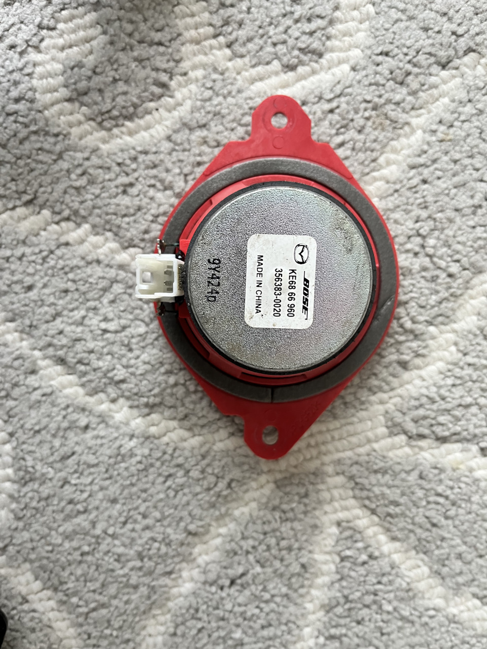まつおか② 13.Центральный динамик Bose — Mazda 6 (2G) GH, 2 л, 2008 года