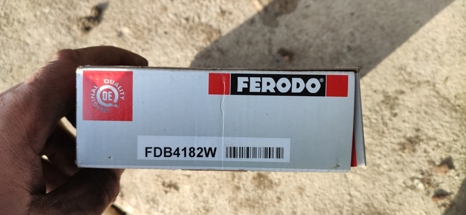 Самостоятельная замена задних колодок, суппорт с электро ручником ...