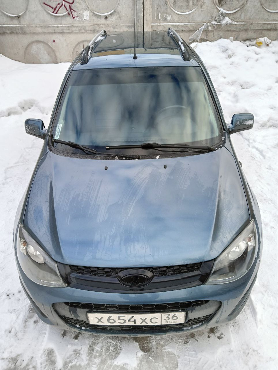 Вышел сфотографировать на продажу Kalinку… — Lada Калина 2 универсал, 1,6  л, 2014 года | фотография | DRIVE2