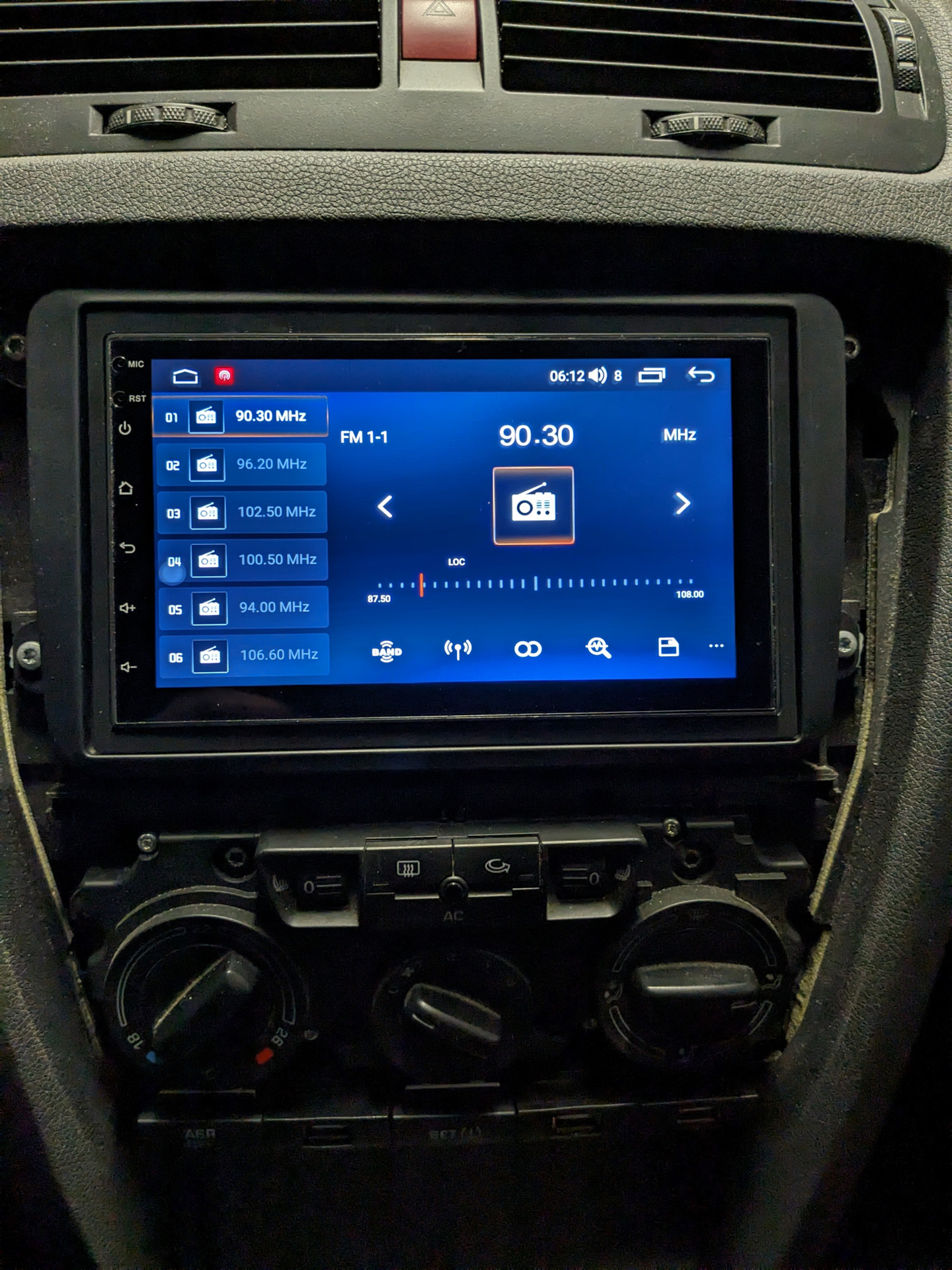 Магнитола на Android 2-din MEKEDE 2DIN7C-M700S — Skoda Octavia A5 Mk2, 1,6  л, 2008 года | автозвук | DRIVE2