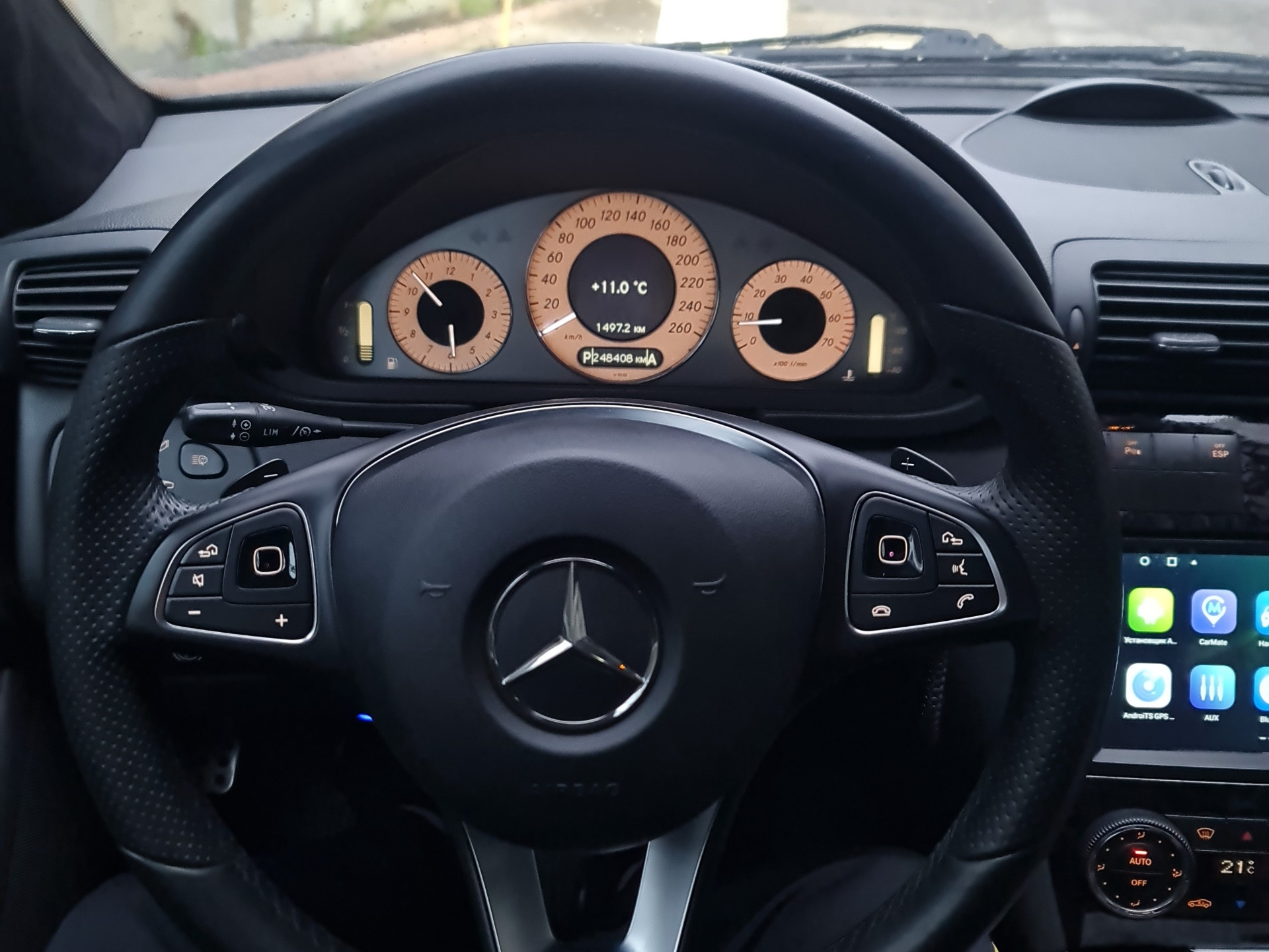 Как снять руль w213