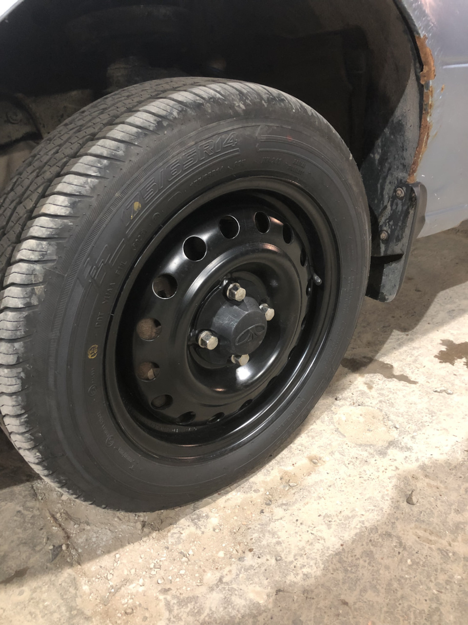Колпачки ступицы — Daewoo Nexia (N150), 1,5 л, 2010 года | колёсные ...