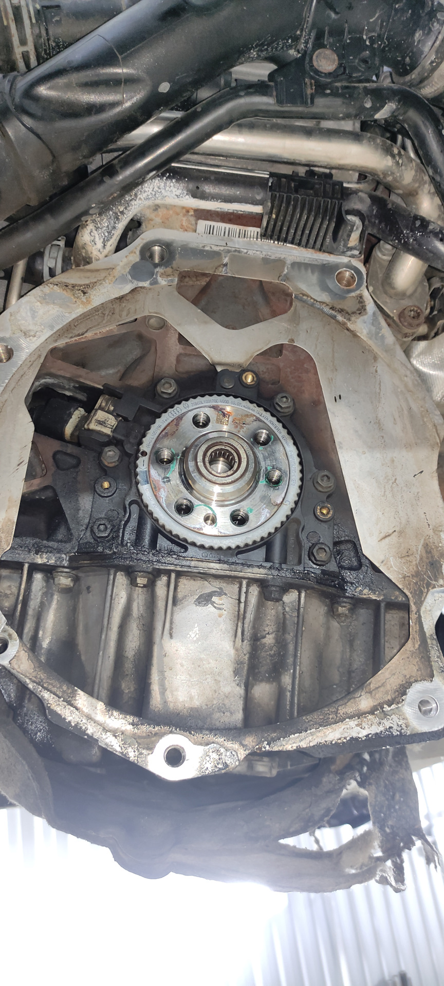 Замена двухмассового маховика LUK 415 0740 09 — Volkswagen Passat ...