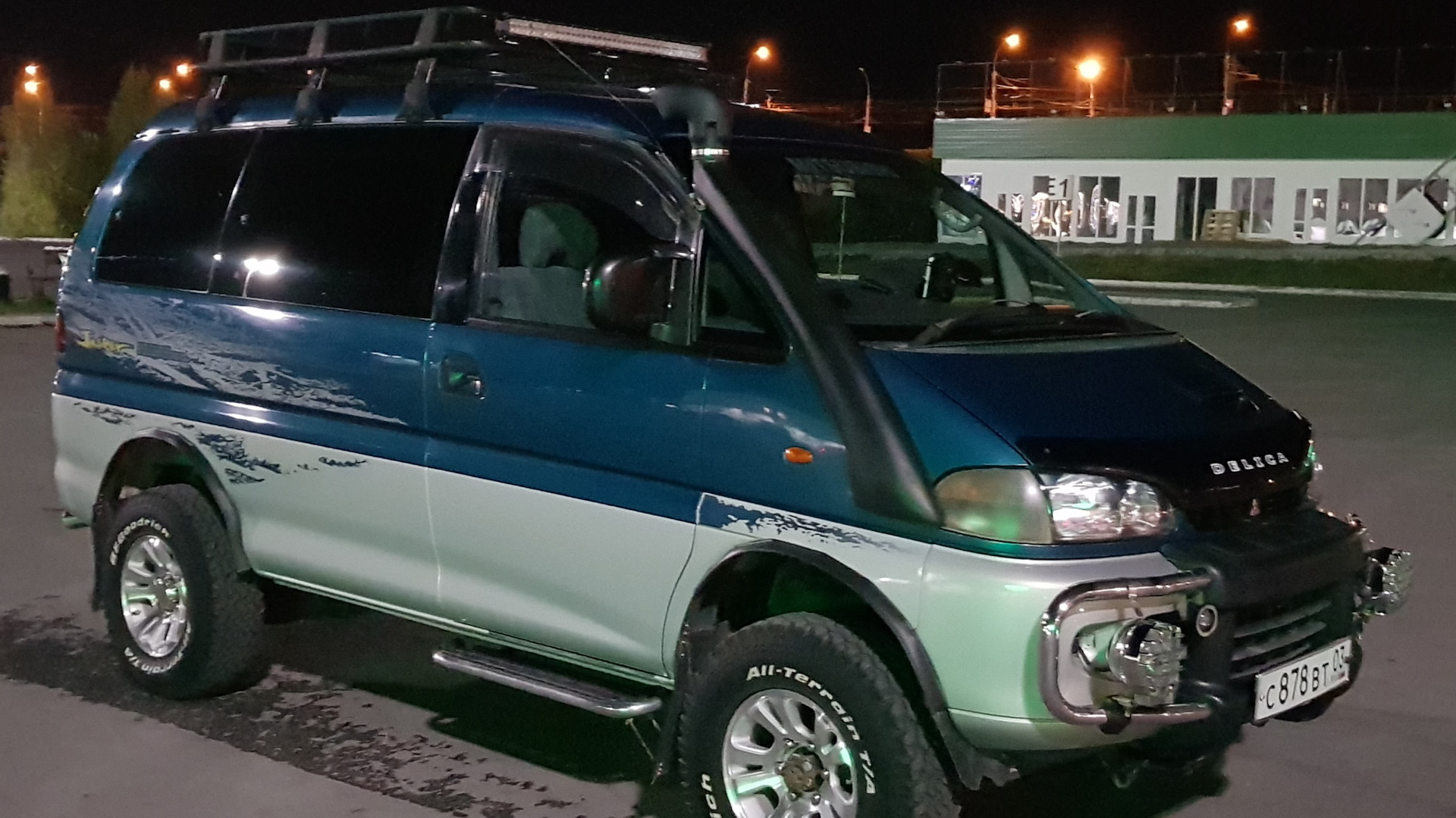 Mitsubishi Delica (L400) 2.8 дизельный 1997 | Jasper на DRIVE2