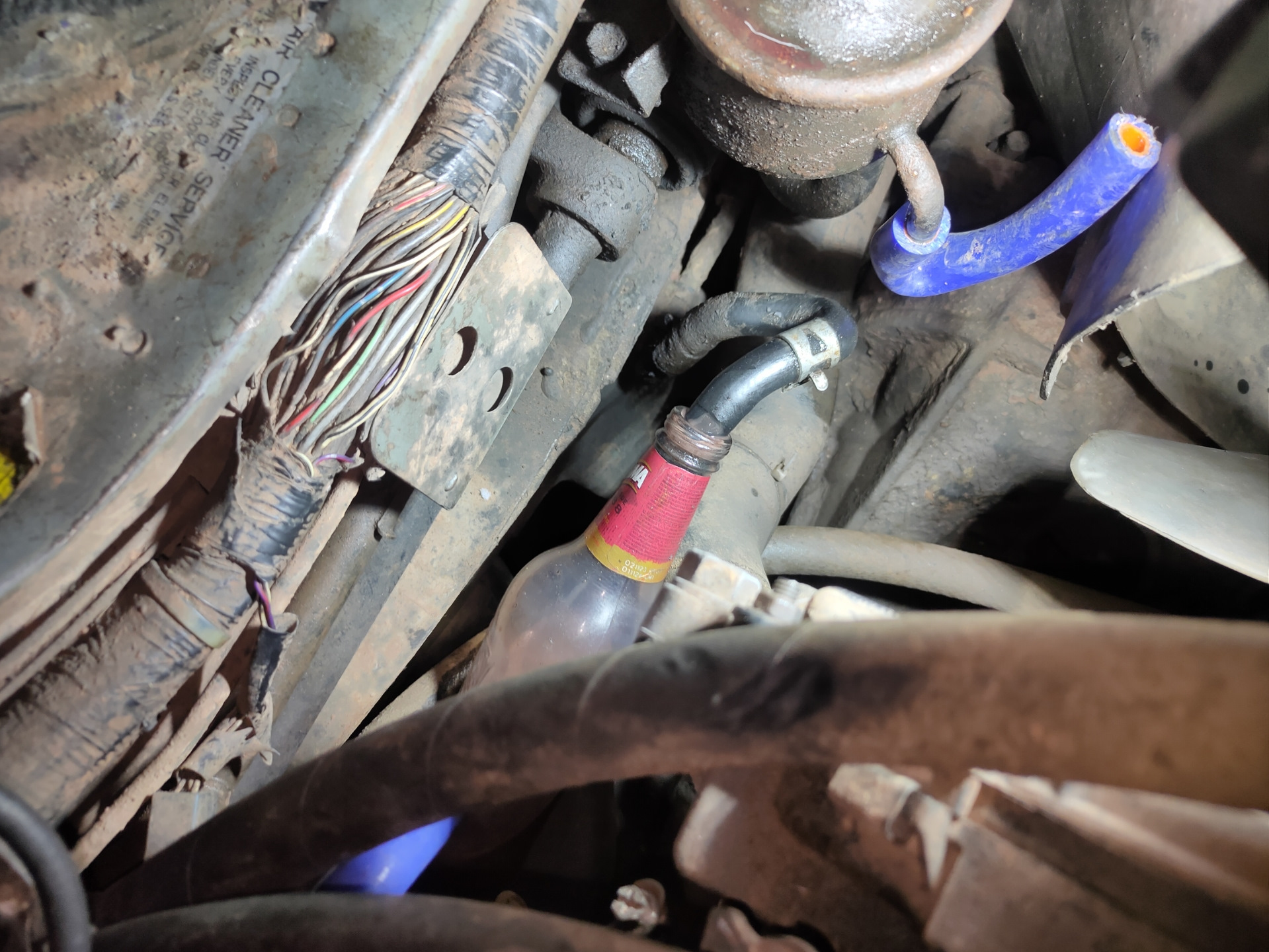 Замена масла в гидроусилителе ЛитАйс CR30 — Toyota Lite Ace, 2 л, 1992 ...