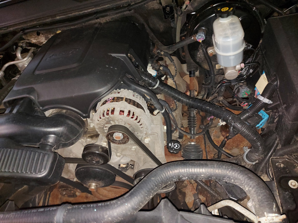 Фото в бортжурнале Cadillac Escalade (3G)