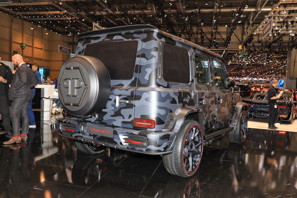 mercedes g63 philipp plein