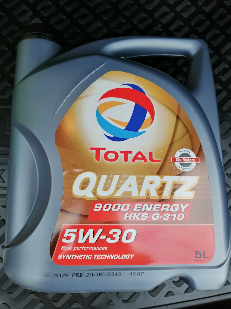 Total Quartz 9000 Energy HKS G-310 5w-30.