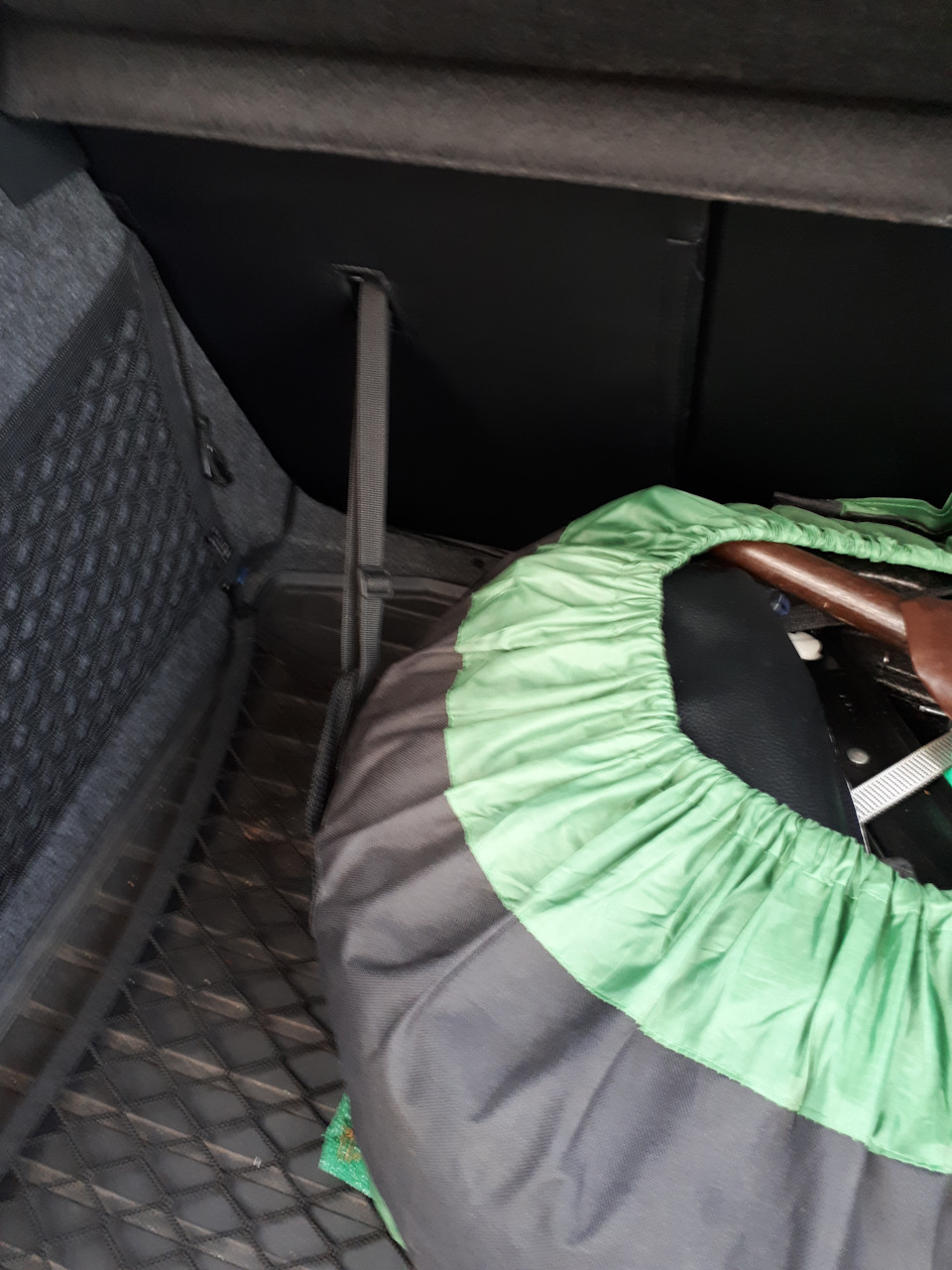 Фото в бортжурнале Skoda Rapid (1G)