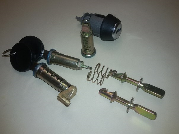 Комплект замков VW Jetta