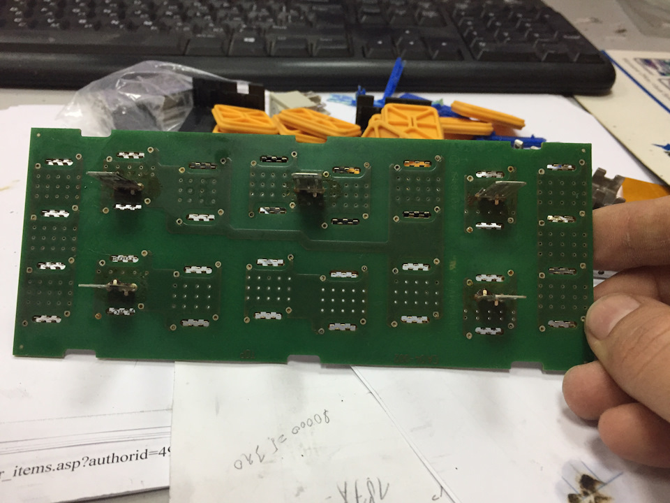 Фото в бортжурнале Nissan Leaf (1G)