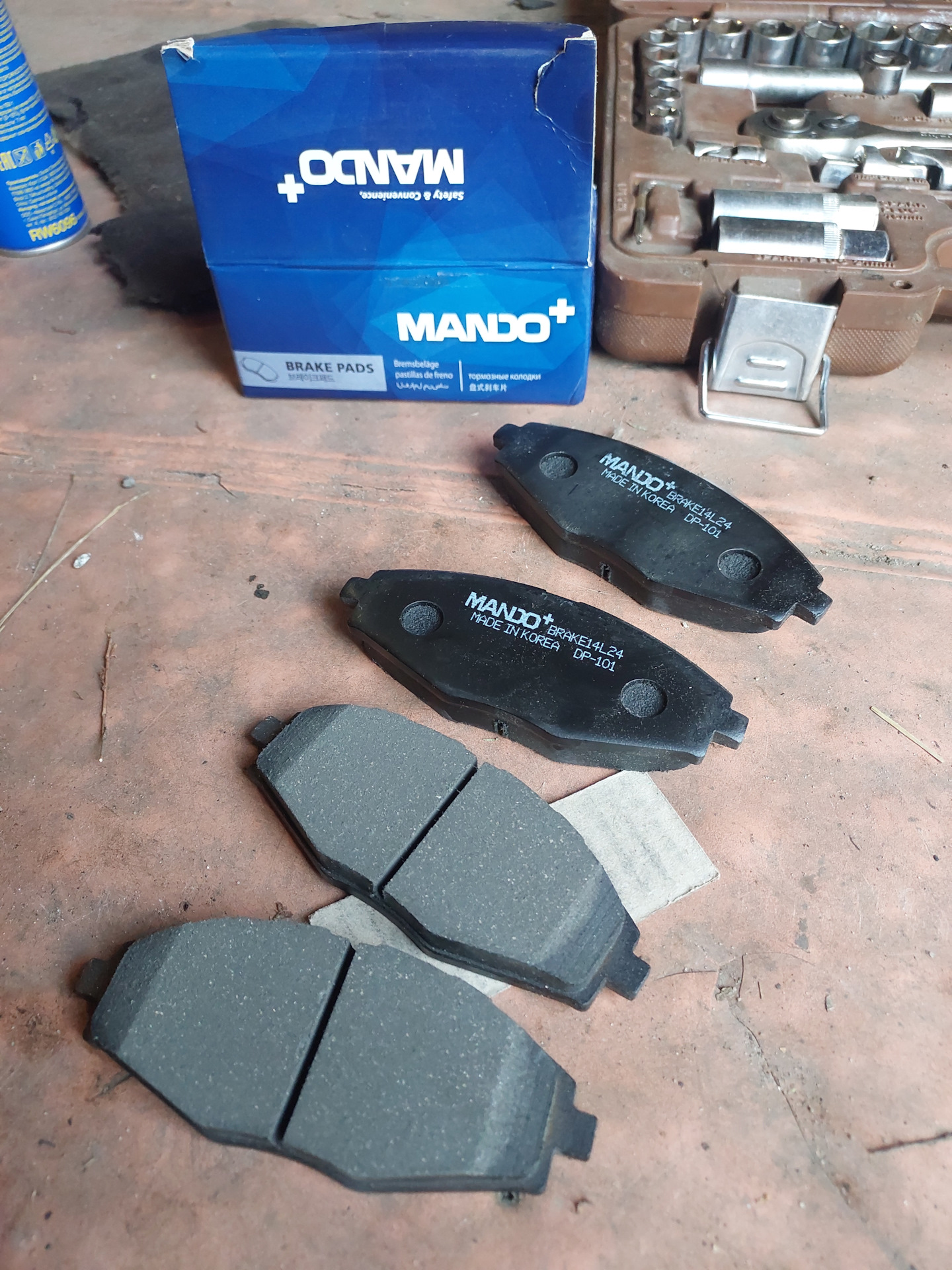 Замена передних тормозных колодок — Daewoo Matiz (M100/M150), 0,8 л ...