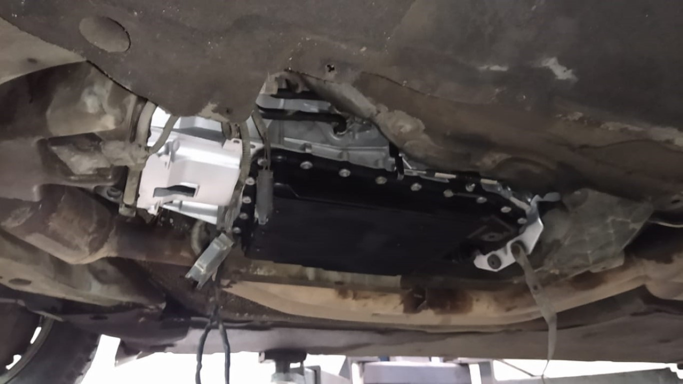 Замена Яндекс магнитолы 2 раз — Toyota RAV4 (IV), 2 л., 2019 года ...