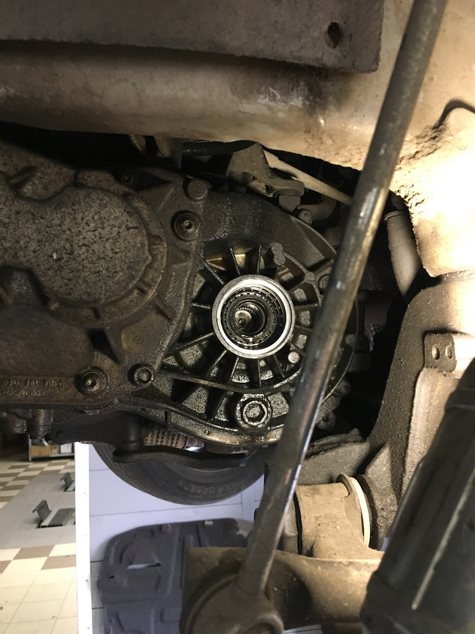 Сальник — Skoda Octavia Combi A5 Mk2, 1,4 л, 2012 года | визит на ...