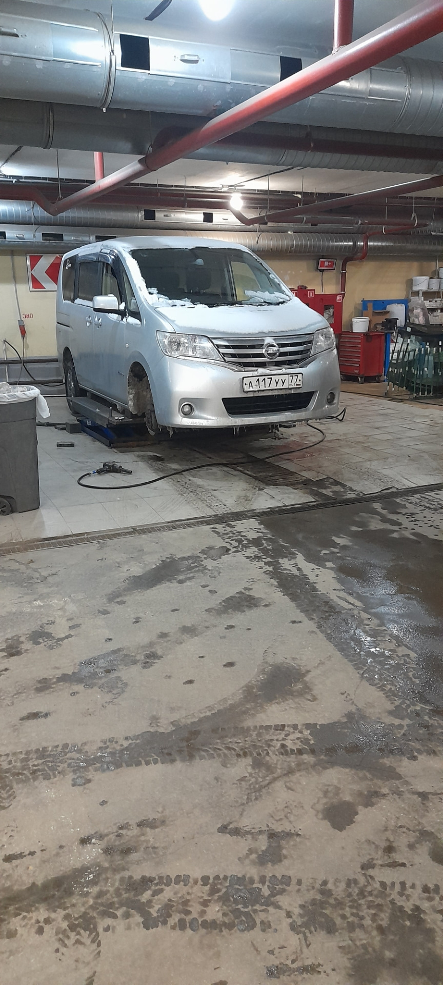 Photo from the logbook Nissan Serena Mk IV (C26)