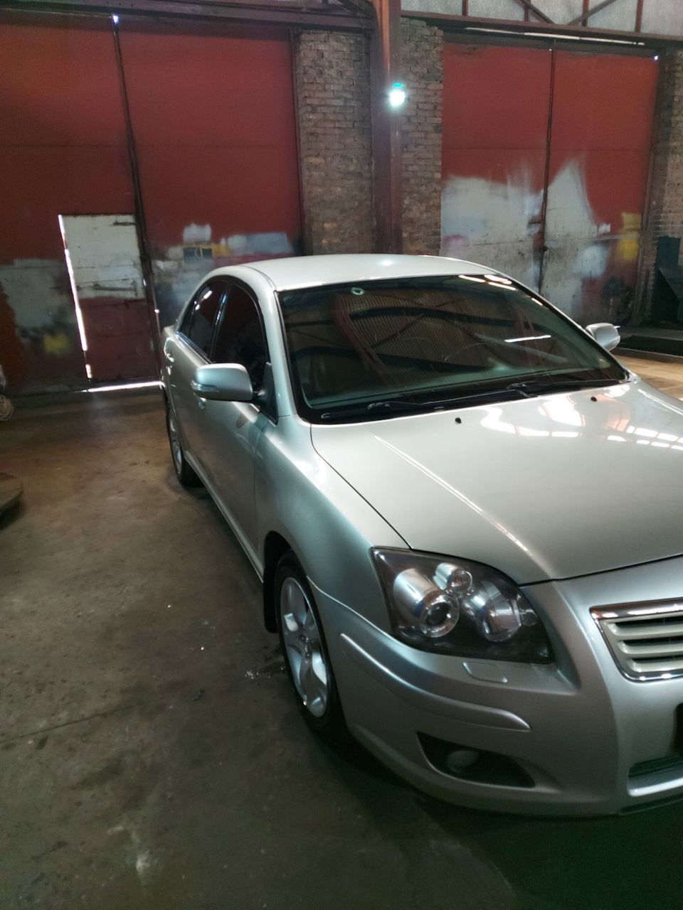 Продам 620т.р торг — Toyota Avensis II, 2 л, 2006 года | продажа машины |  DRIVE2