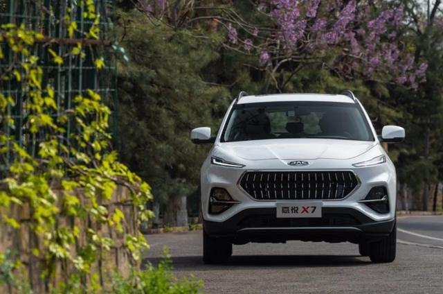 Китайское авто jac внедорожник gs7. Смотреть фото Китайское авто jac внедорожник gs7. Смотреть картинку Китайское авто jac внедорожник gs7. Картинка про Китайское авто jac внедорожник gs7. Фото Китайское авто jac внедорожник gs7