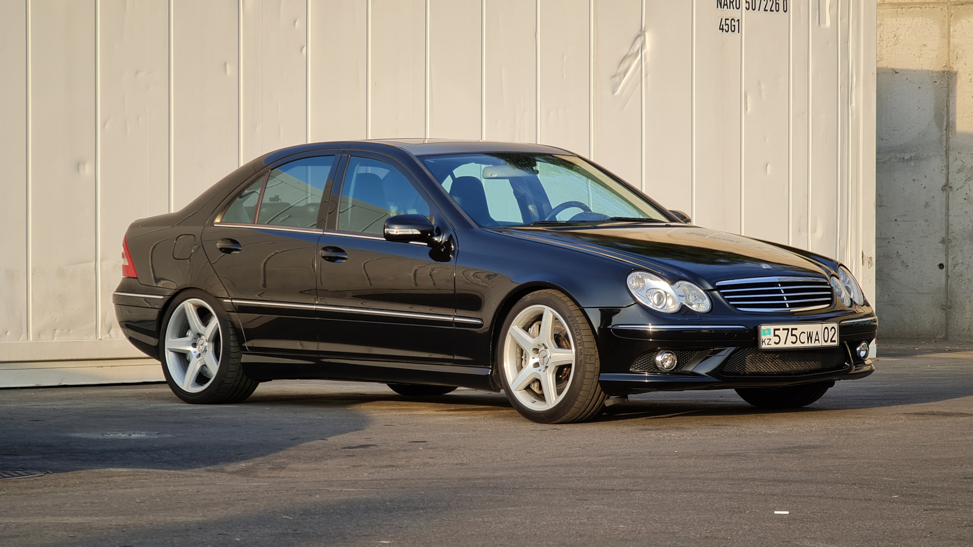 Mercedes-Benz C 55 AMG (W203) 5.5 бензиновый 2005 | на DRIVE2