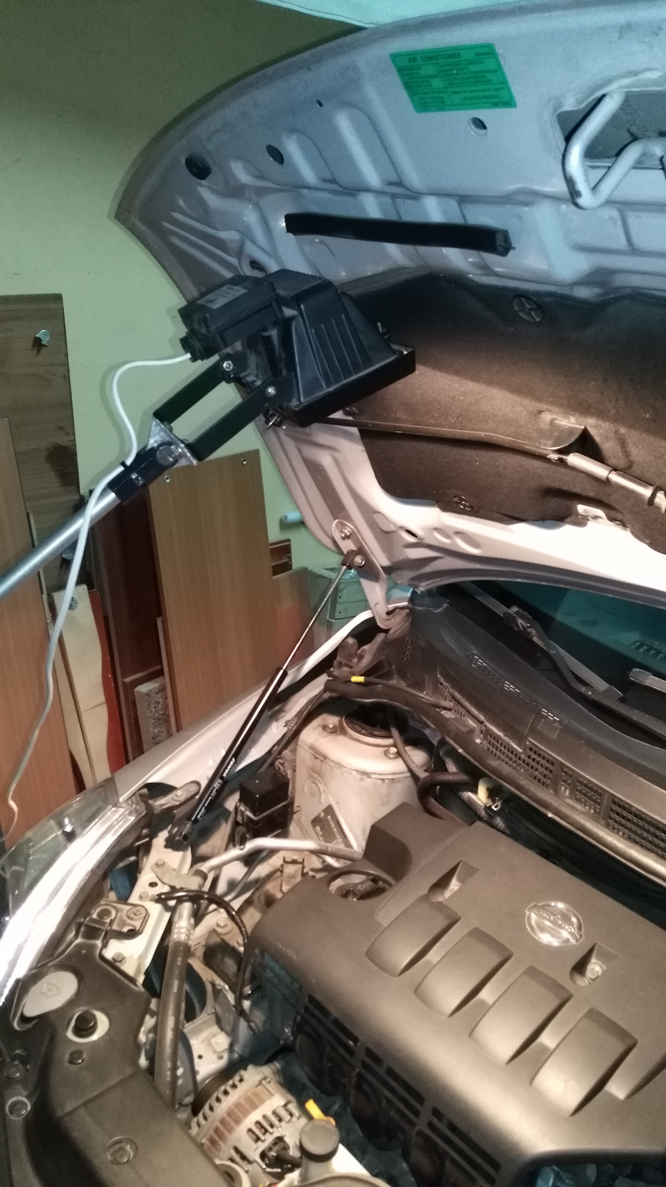 Стойка с прожектором — Nissan Tiida (1G), 1,6 л, 2012 года ...