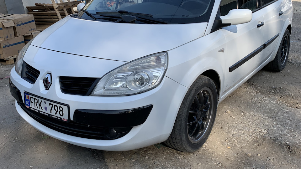Renault Scenic Беляк