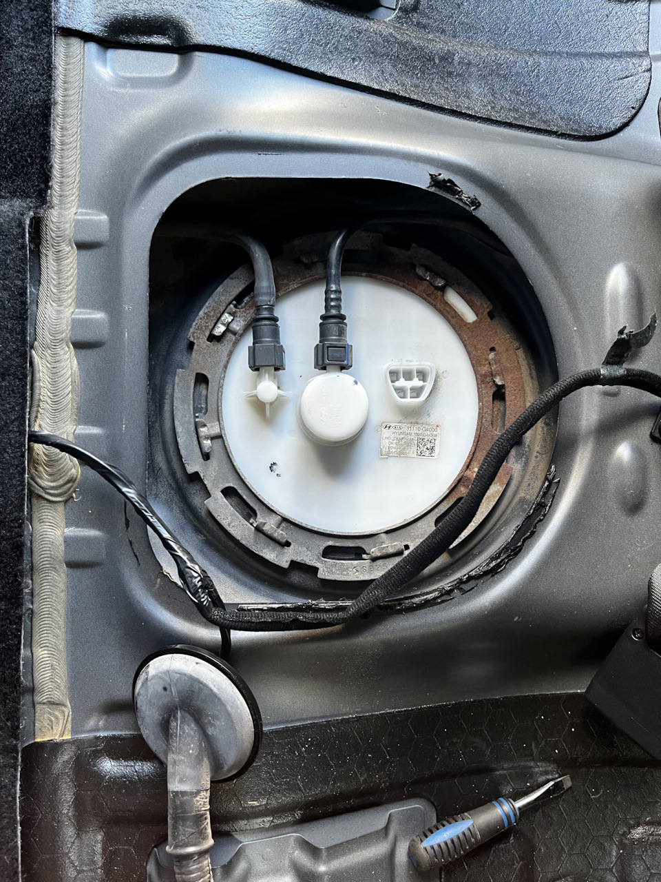 Очередное ТО. 73000 км. Замена топливного фильтра — KIA Ceed (3G), 1,6 ...