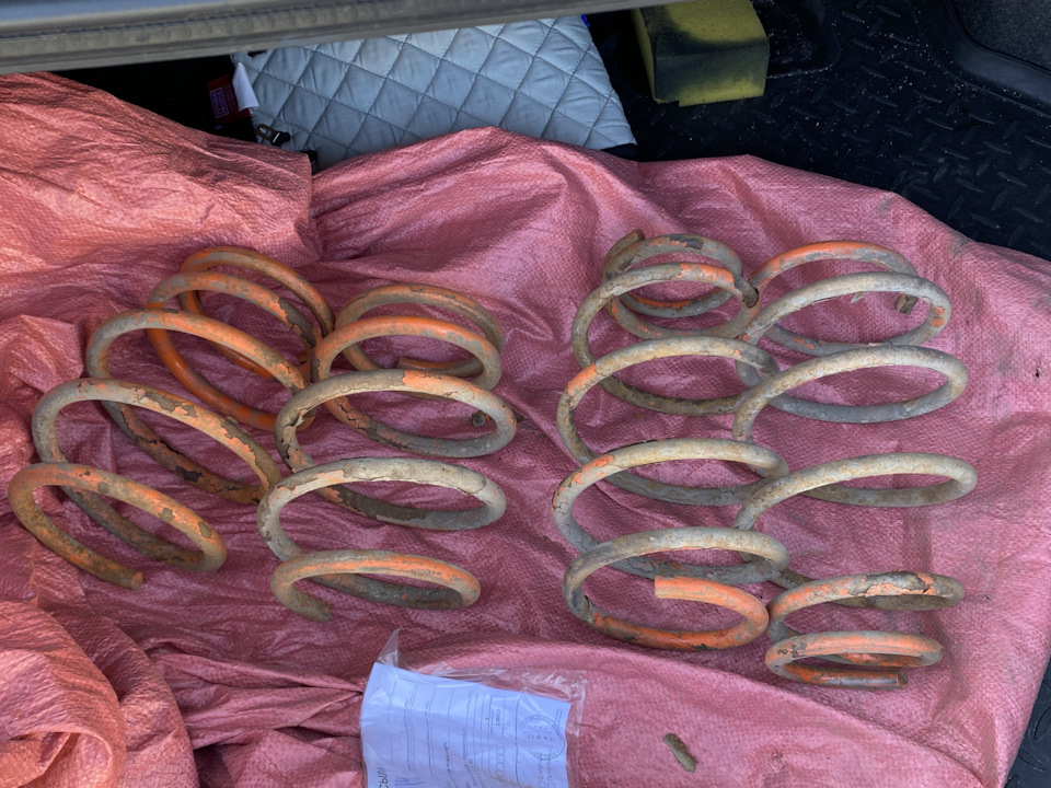 Установка пружин с занижением -50 — Toyota Camry (XV50), 3,5 л, 2013 ...