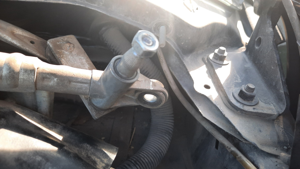 Пи…, пи…, пи…, или снятие трапеции стеклоочестителей на приоре с ...