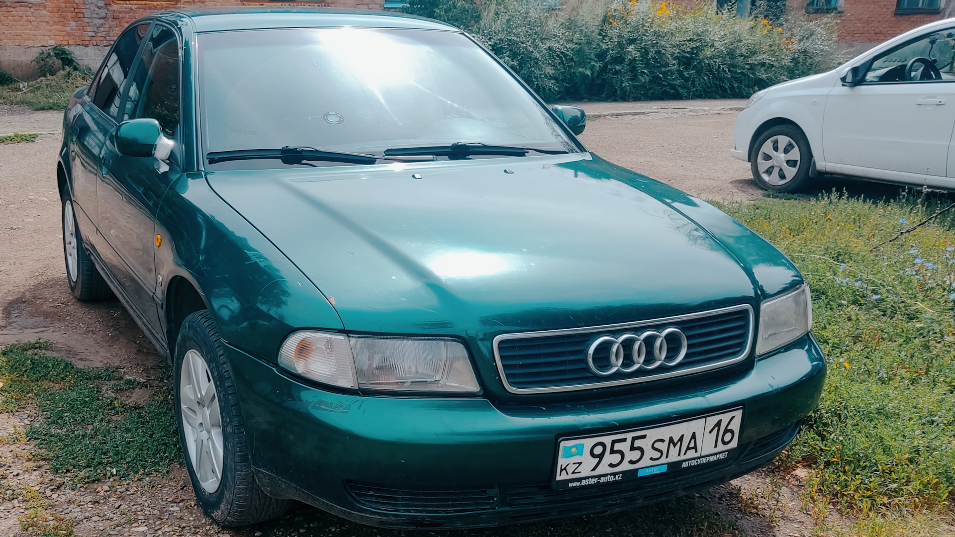 Audi A4 (B5) 1.6 бензиновый 1997 | Зелёный фонарь на DRIVE2