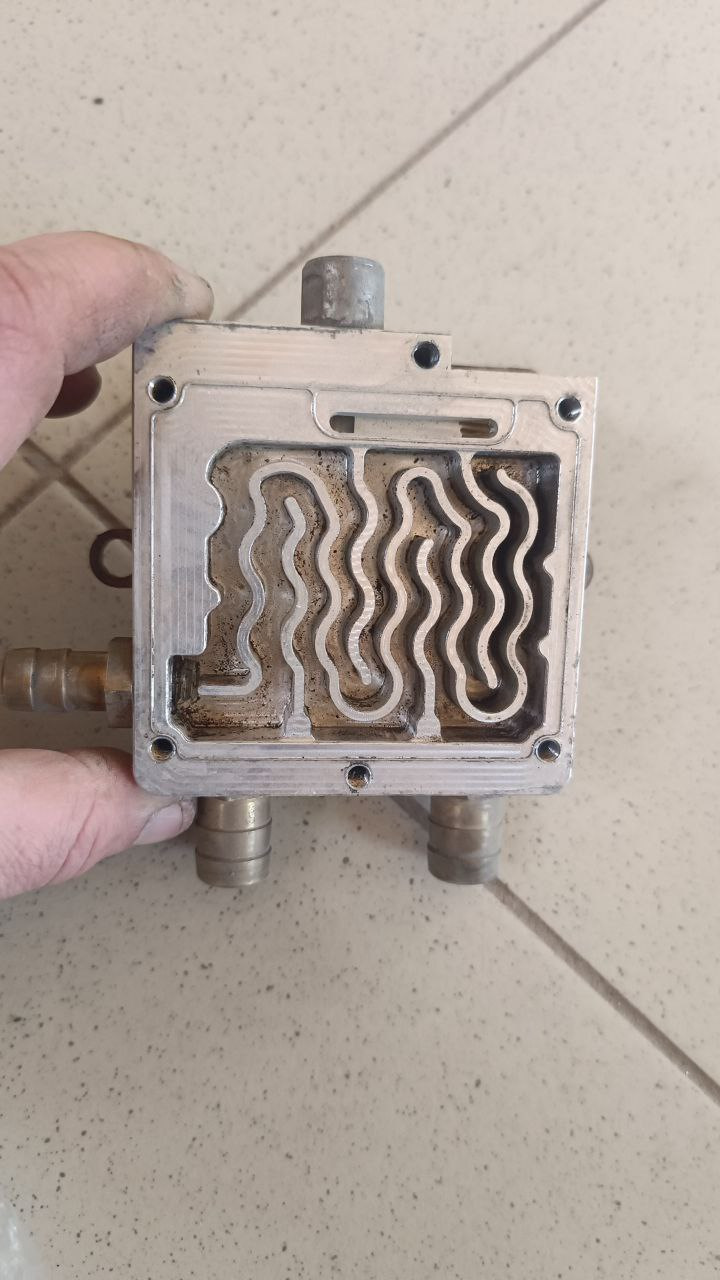 Фото в бортжурнале Lexus GS (S190)