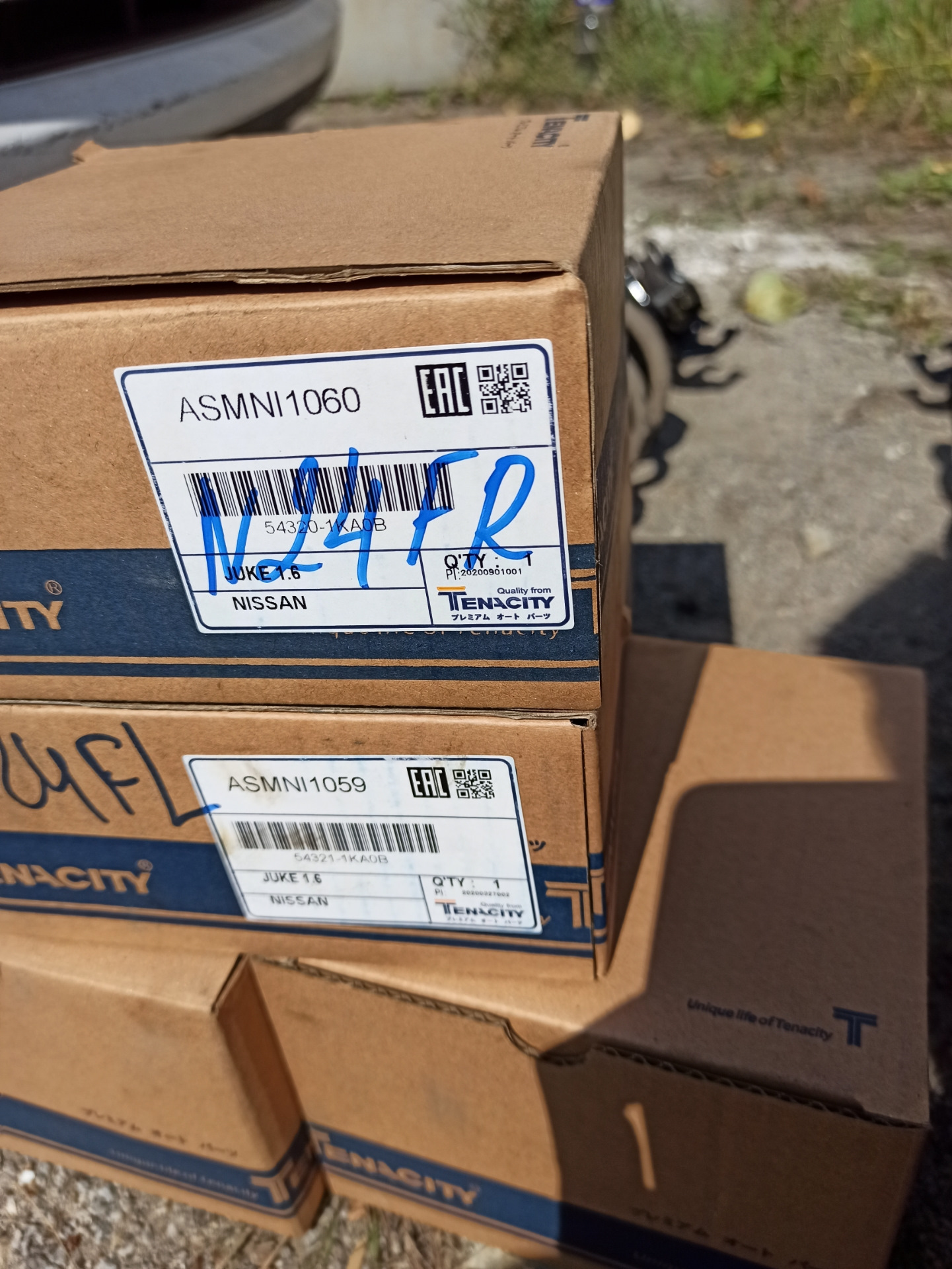 new balance hierro mens