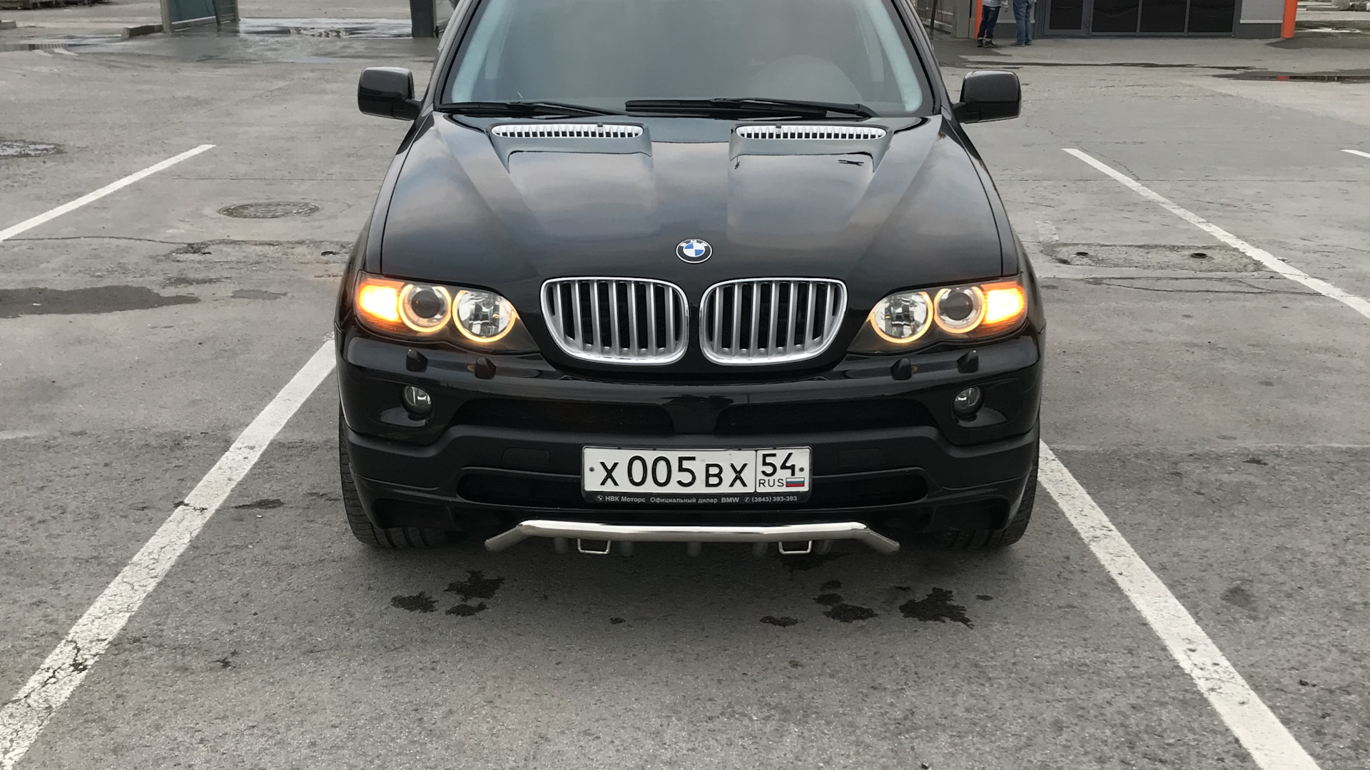 BMW X5 (E53) 3.0 бензиновый 2005 | Black Saphire Metallic на DRIVE2