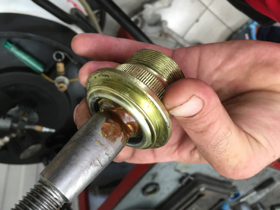 Фото в бортжурнале Cadillac Escalade (3G)