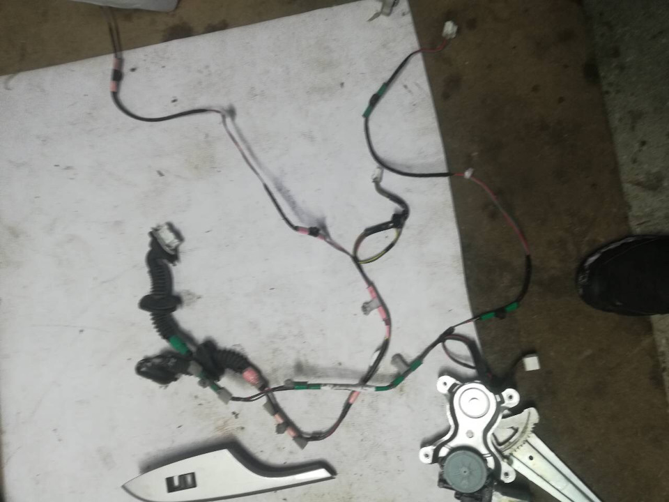 Задние стеклоподъёмники, новые динамики, шумка дверей и задней полки ...