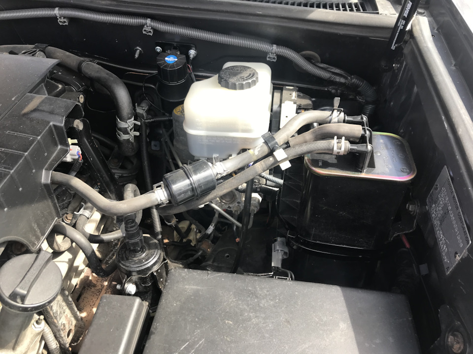 Замена клапана картерных газов, адсорбера и волговских сигналов на ...