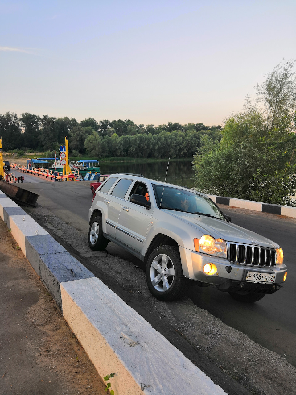 Jeep в отпуске — Jeep Grand Cherokee (WK), 5,7 л, 2005 года | путешествие |  DRIVE2