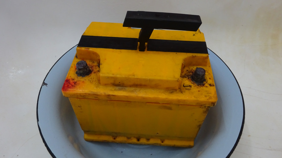 Зарядка аккумулятора, обещанный пост — Skoda Rapid (2G), 1,6 л, 2020 ...