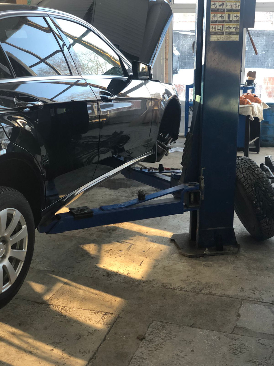 Замена пружин, амортизаторов, колодок — Mercedes-Benz E-class (W212), 1 ...