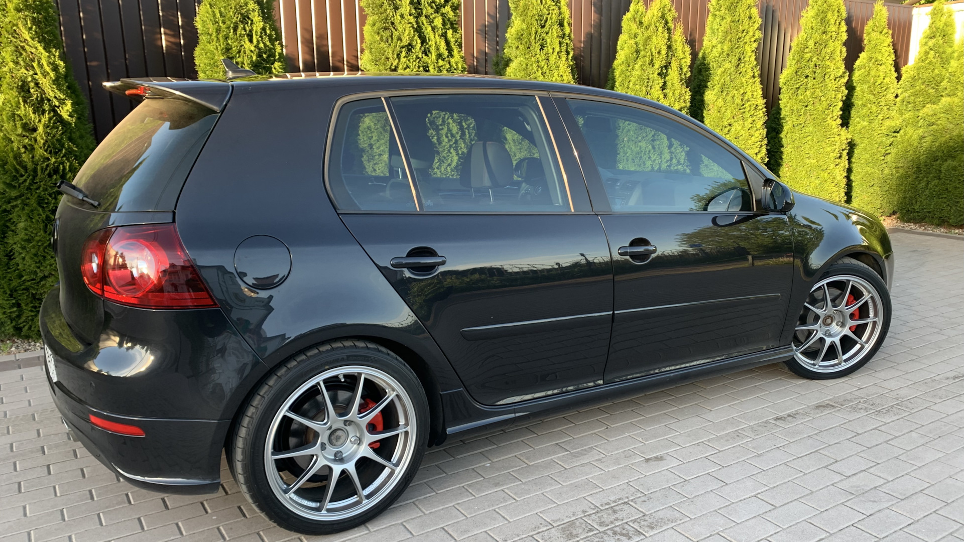 Volkswagen Golf RST