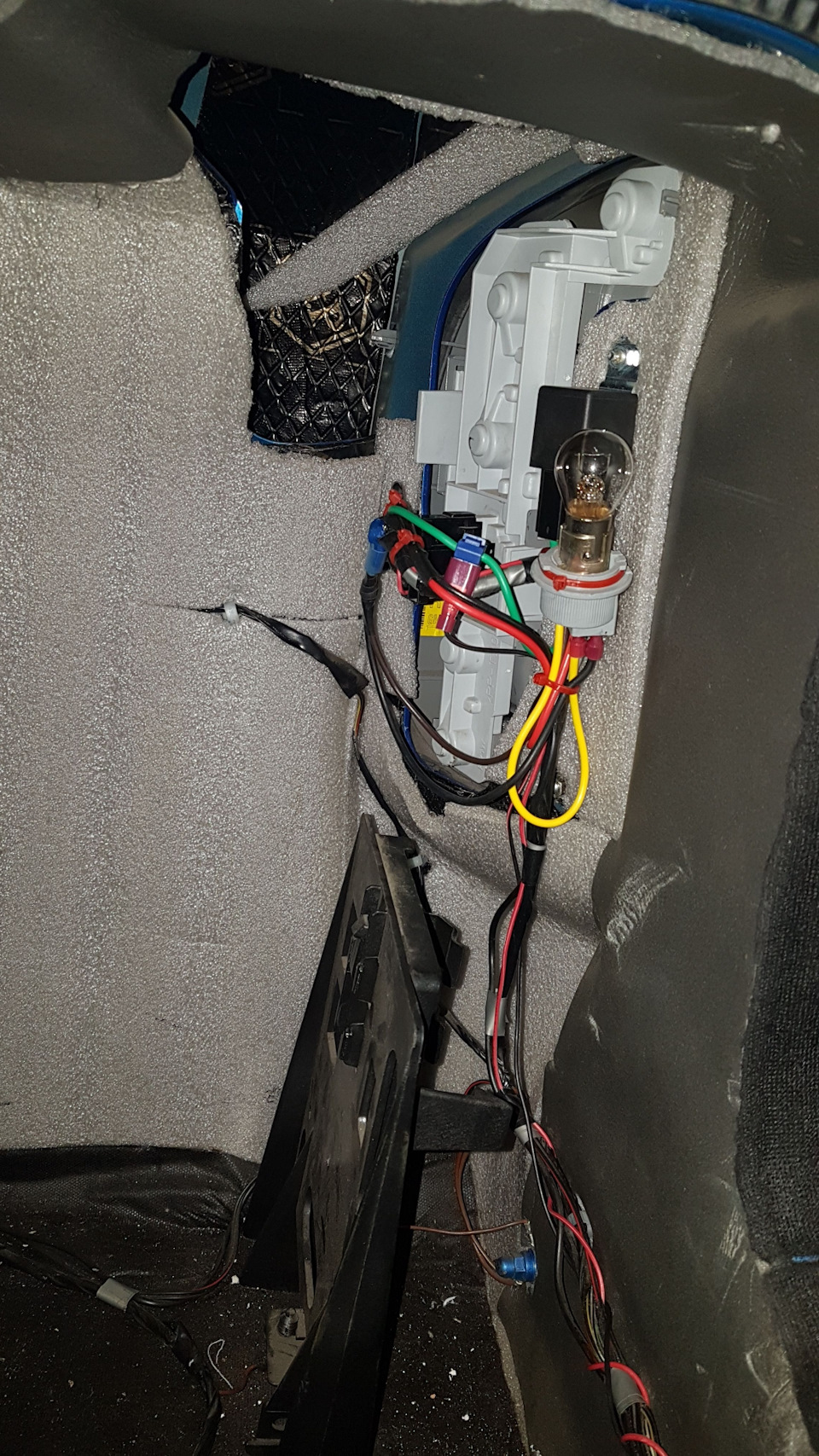 Натяжитель цепи, успокоитель, масло в трансмиссию, чистка дроссельной ...