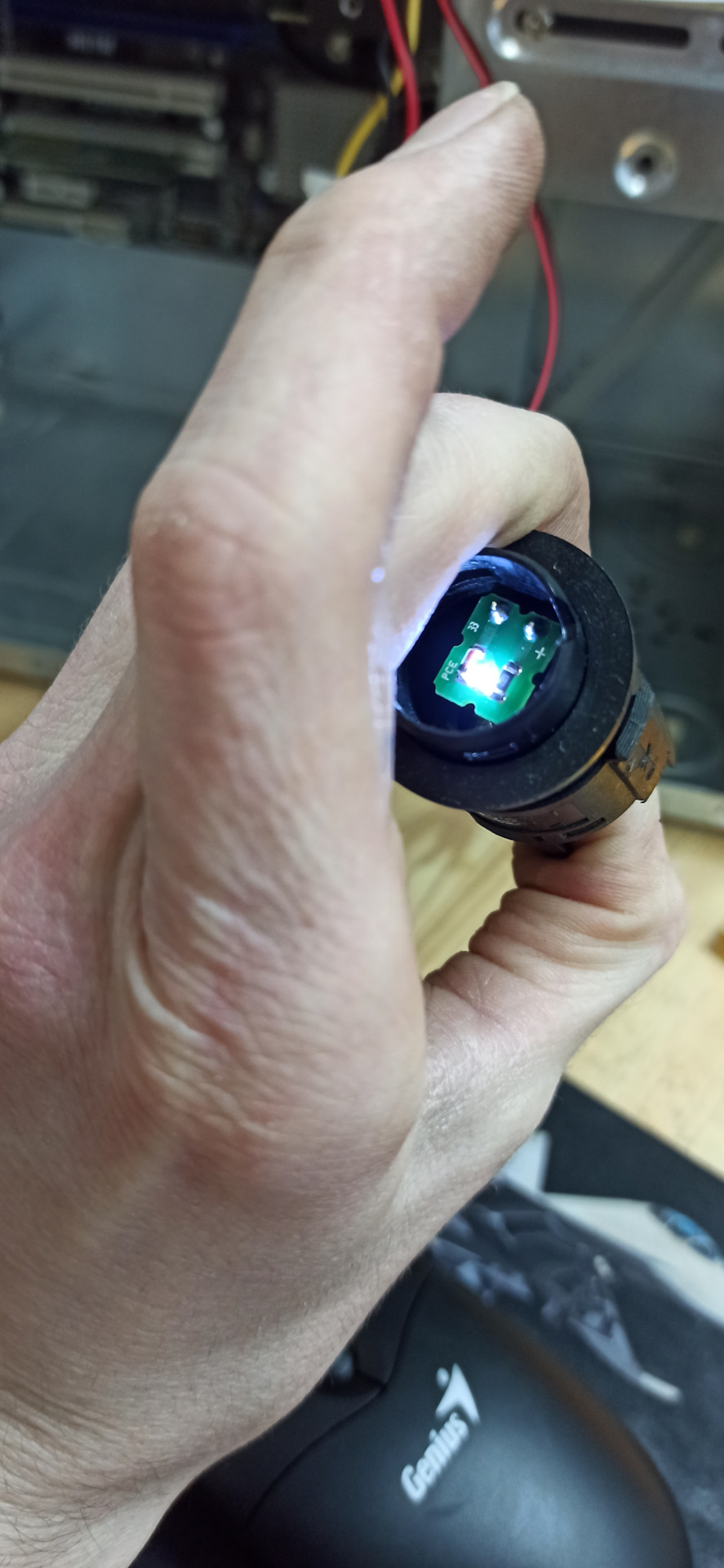 [Салон] Выключатель мотора отопителя: люфт, не фиксируется — LADA ...