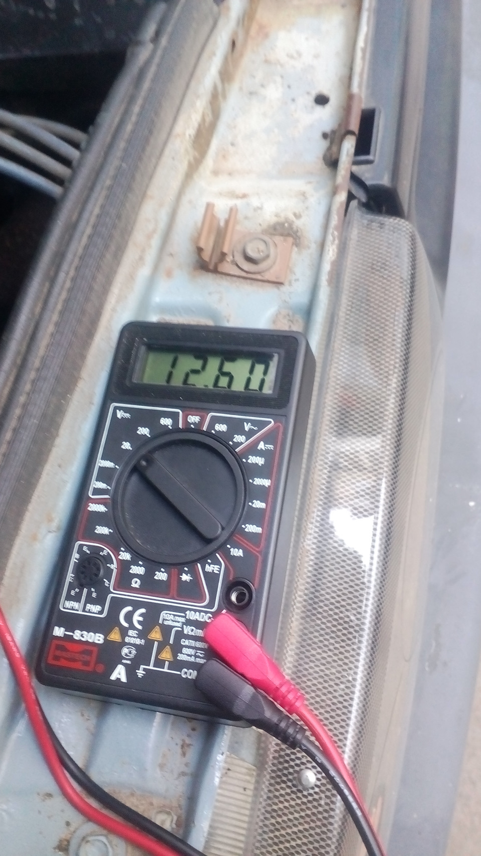 Замер зарядки аккумулятора — Москвич 2141, 1,5 л, 1991 года ...