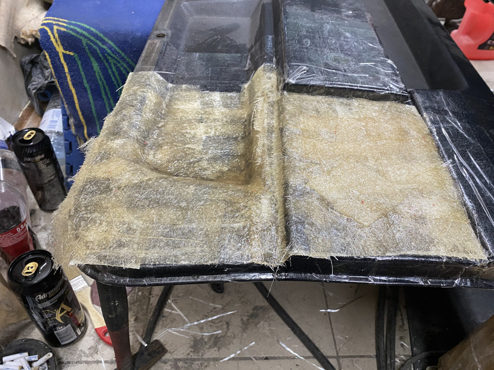 Изготовление подиумов под фронтальную акустику — Volvo 940, 2,3 л, 1992 ...