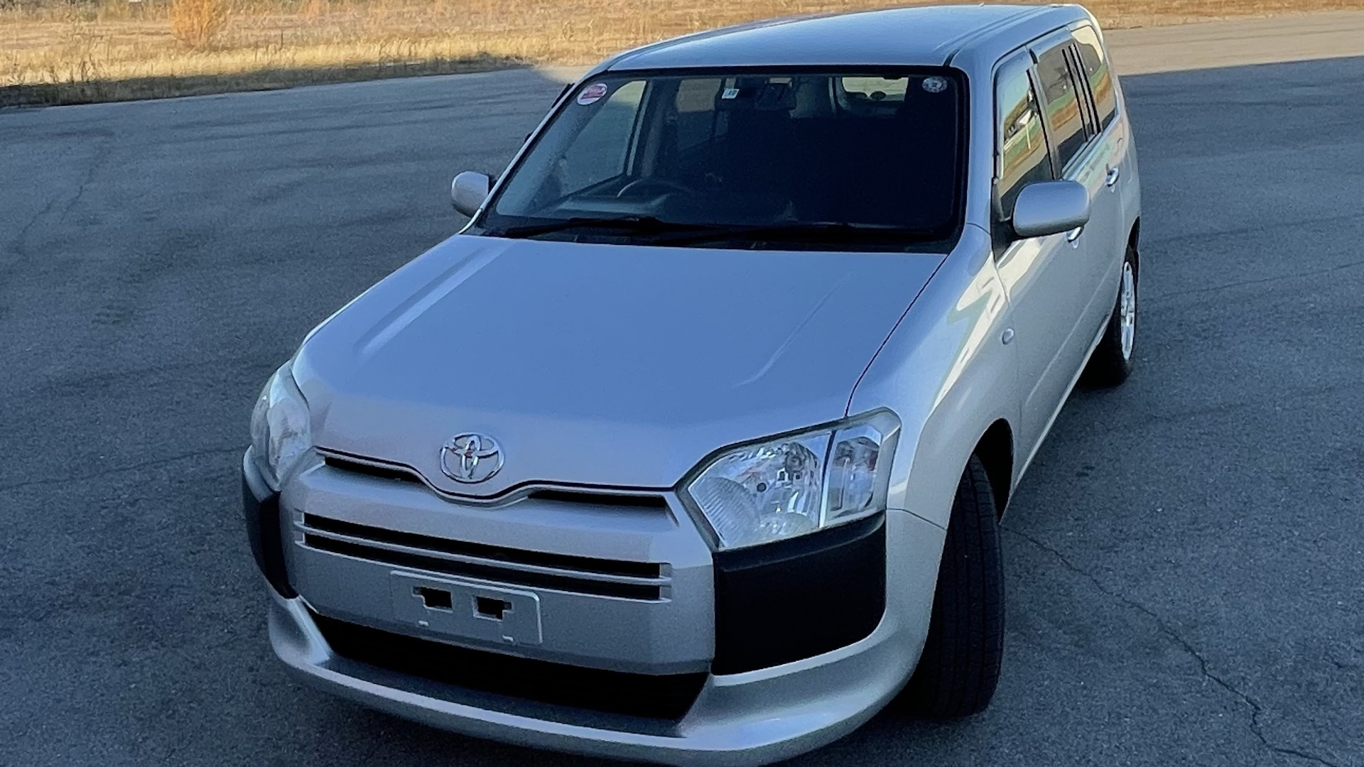 Индикатор Toyota Probox 2015 года