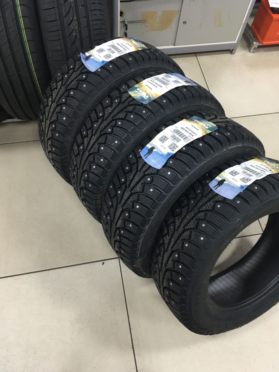 Зимние шины Nokian Nordman — Volkswagen Polo Sedan, 1,6 л, 2017 года ...