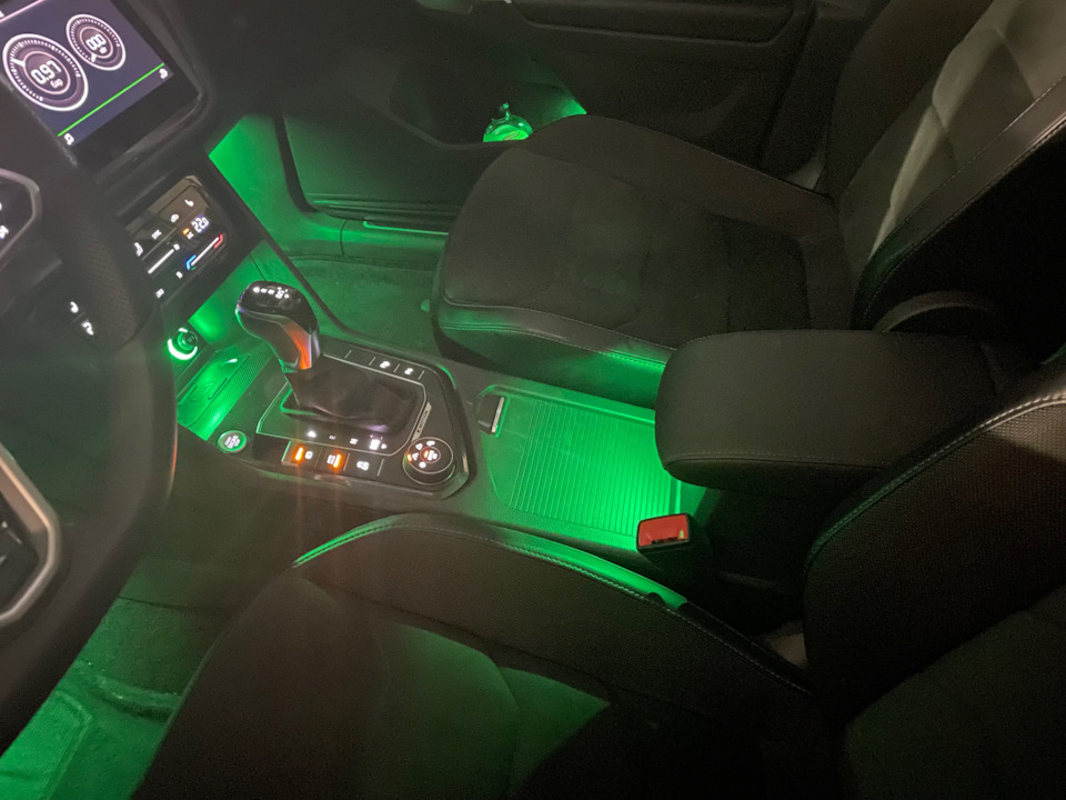 RGB центральный тоннель часть II — Volkswagen Tiguan (2G), 2 л, 2018 ...