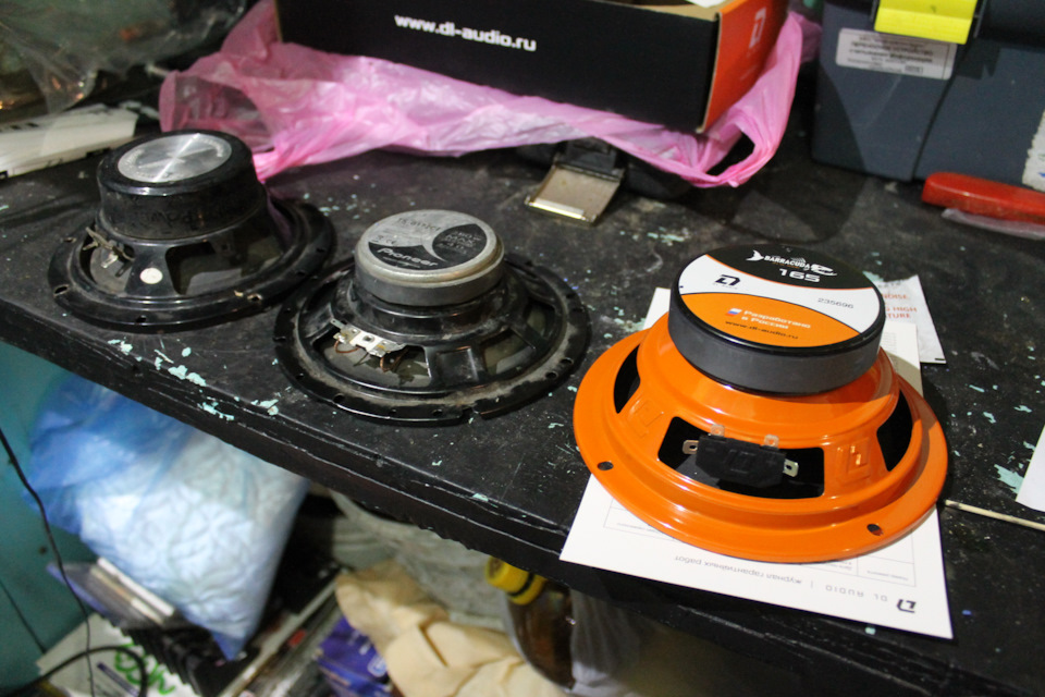 В сравнении со старыми колонками — Suzuki Liana